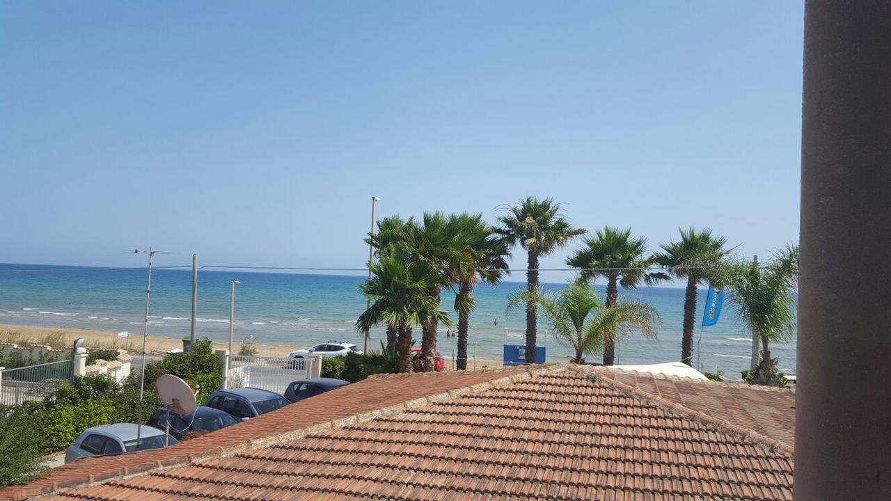 Caposud Residence And Beach Club Ispica Bagian luar foto